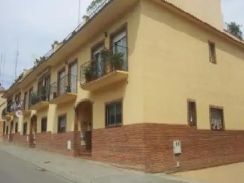 Chalet adosado en Carrer de Girona