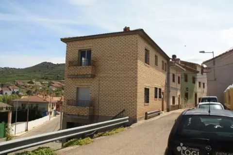 Casa en calle C- Parroquia