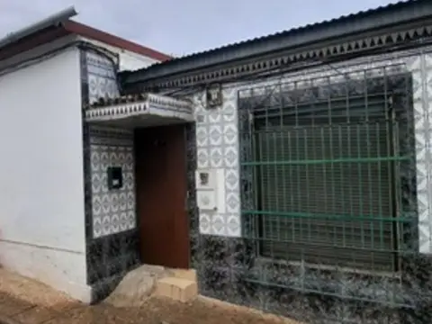 Chalet adosado en calle de Gévora