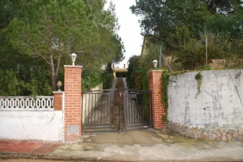 Chalet en Urbanització Junior Park