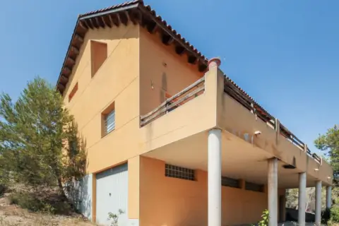 Chalet en calle C- del Xoriguer