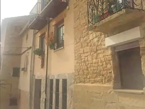 Chalet adosado en calle de la Carrera