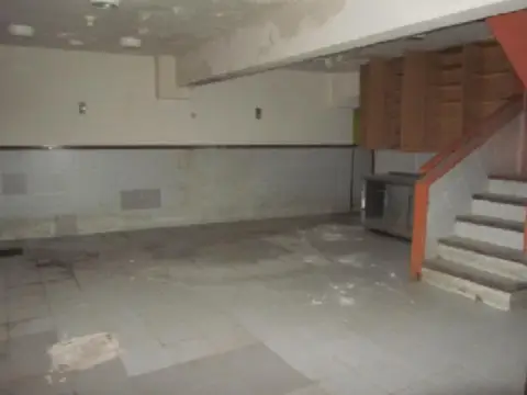 Local comercial en calle Crta- Caldes nº2
