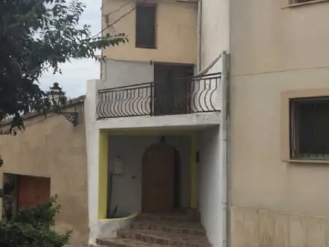 Chalet adosado en calle Alcalde Ramon Ciurana