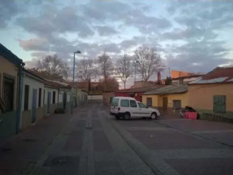 Casa en calle C- Bergantiños