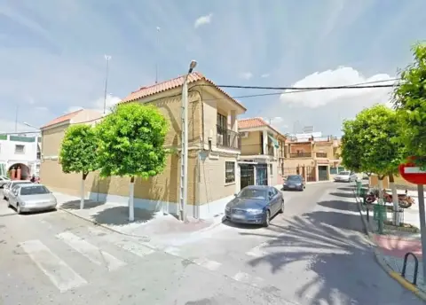 Chalet adosado en calle de Galicia