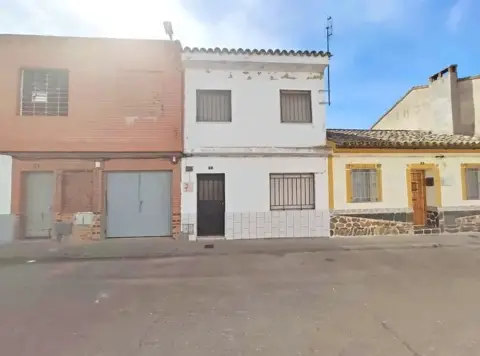 Chalet adosado en Travesía de la Fragua Vieja