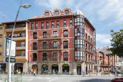 Piso en calle C- Silvestre Ochoa