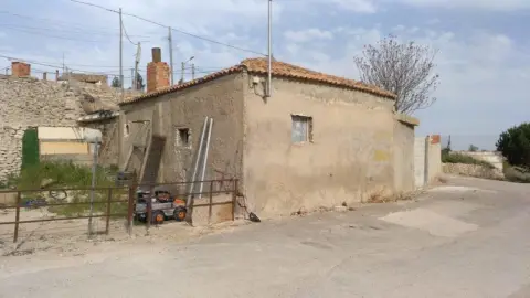 Chalet adosado en calle Barranco