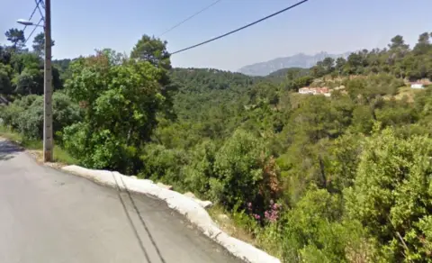 Chalet en calle C- Corba