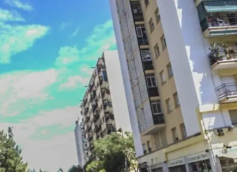 Piso en calle C- Nova