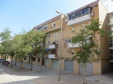 Piso en Paseo de las Acacias