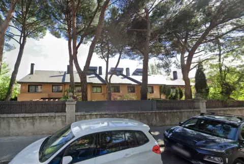 Chalet adosado en calle C- Arquitecto A. San Román