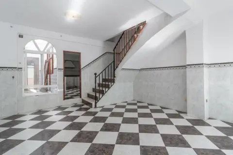 Casa en calle C- Monturque