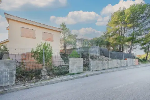 Chalet en calle C- Saturn