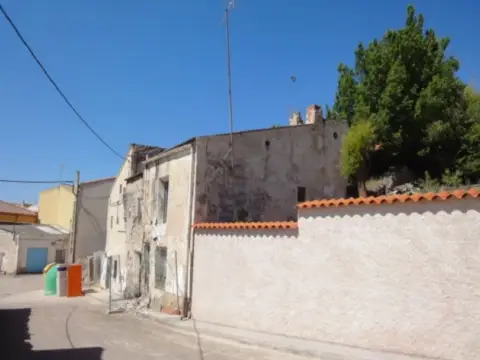 Chalet adosado en calle Caño
