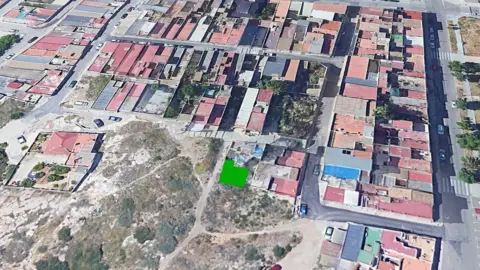 Terreno en calle C- Tello