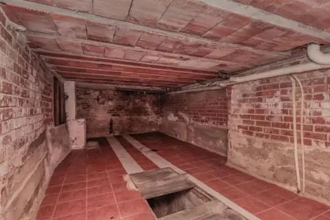 Chalet adosado en calle C- de La Costa