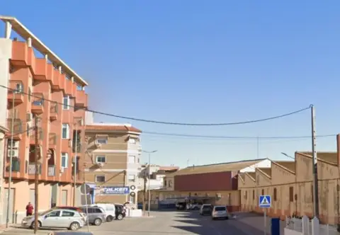 Piso en calle de Ramón y Cajal