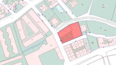 Terreno en calle C- Mayor