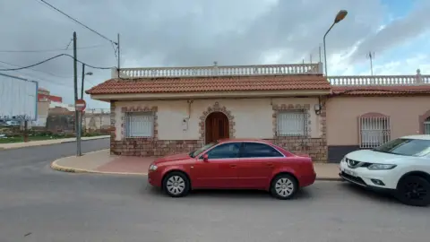 Chalet en calle C- Castilla