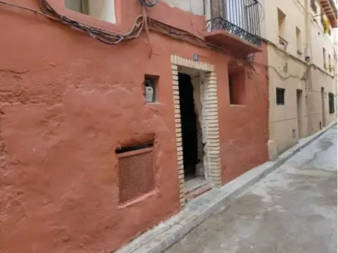 Chalet en calle C- Calvo