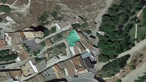 Terreno en calle C- Cantarranas