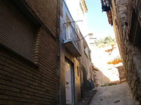 Casa en calle C- St Irene