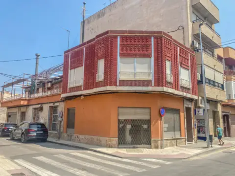Casa en Avenida del Reino