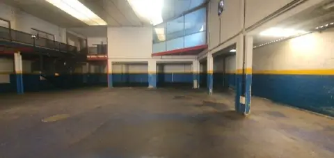 Nave industrial en calle C- Marqués de Teverga