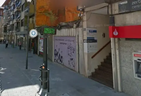 Local comercial en calle C- Nagusia