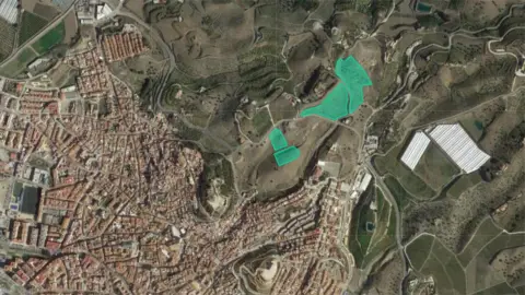 Terreno en calle Urb La Fortaleza Vm6