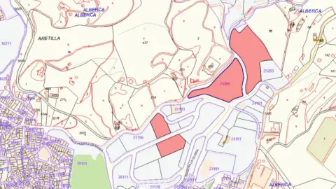 Terreno en calle Urb La Fortaleza Vm6