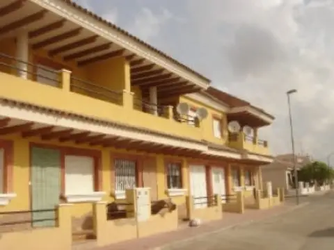 Chalet adosado en calle C- Francisco de Orellana