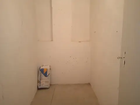 Piso en calle C- San Antonio