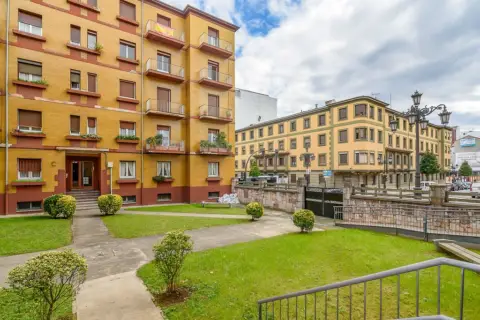 Local comercial en calle C- Tenderina  Alta