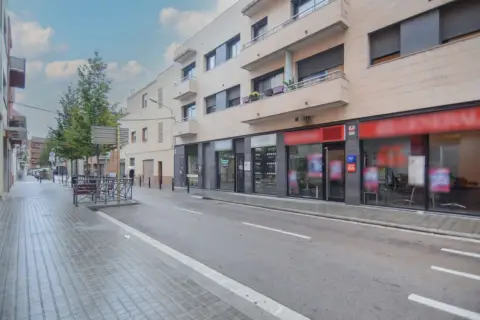 Local comercial en calle C- Ponent