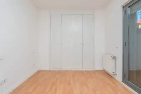 Piso en calle C- Plaza de La Estación                    -  Res