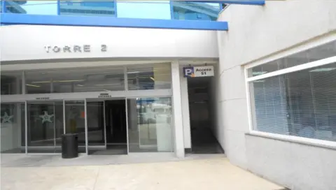 Garaje en calle C- Astronomía