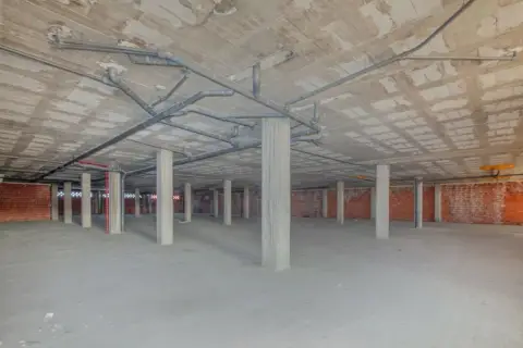 Local comercial en calle C- Catarroja