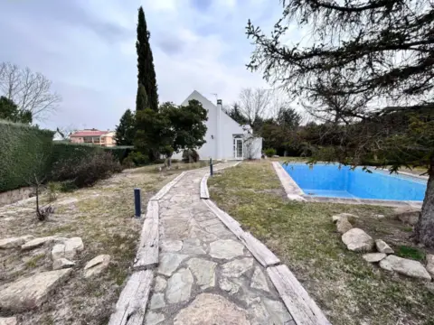 Chalet en Monte Rozas