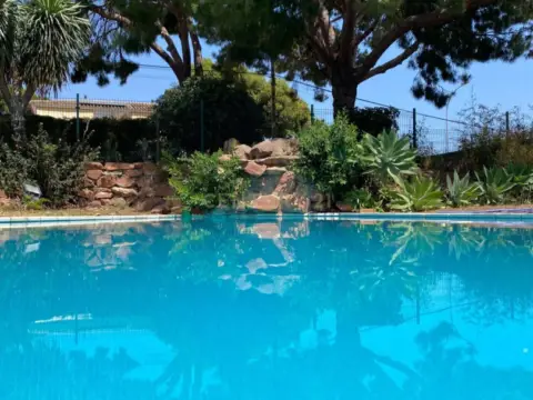 Chalet en Avenida de Imperio Argentina