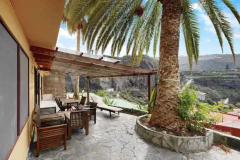 Piso en calle de los Claveles