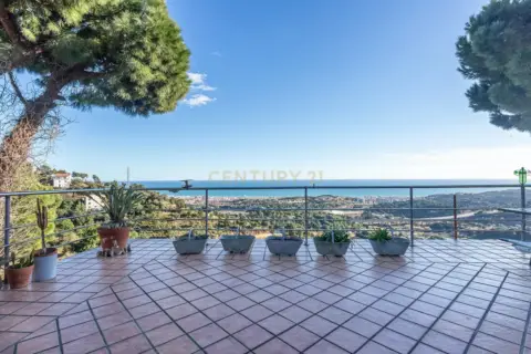Chalet en calle Cl Lloret 36 Pineda de Mar