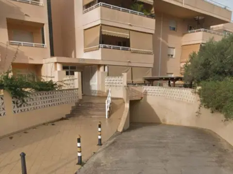 Garaje en Carrer de John Lennon