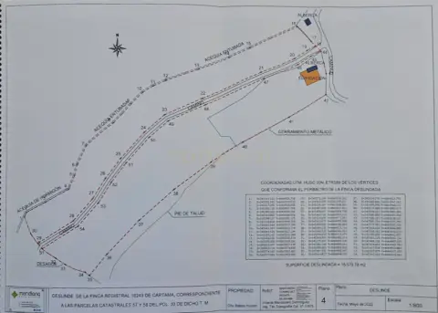 Terreno en calle Polígono 33