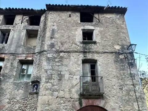 Chalet en Carrer de la Font de la Reina