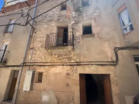 Edificio en calle Ciutadilla