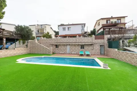 Chalet en Carrer de la Selva