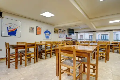 Local comercial en calle de Toribio Etxebarria
